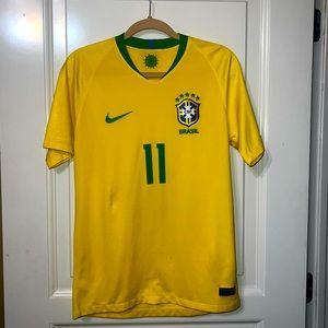 Brazilian jersey player number 11, Nike small in men’s